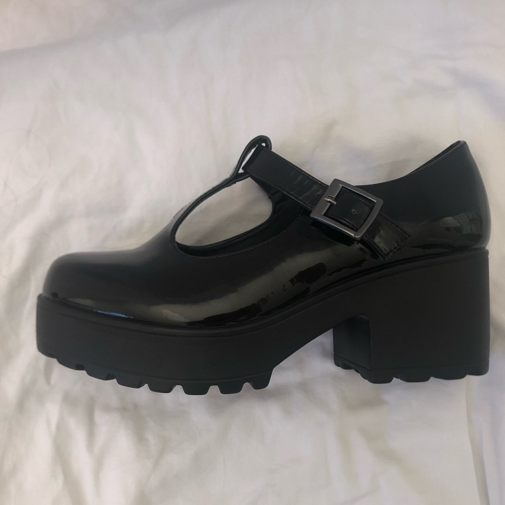 Mary Jane Patent Black Platform Heels